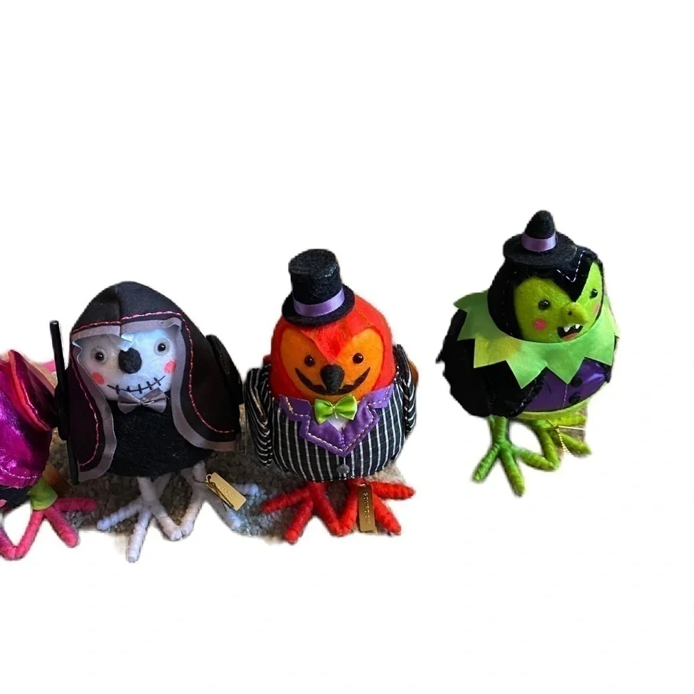 2024 Featherly Friends Hyde & Eek Bird Collection Bundle Halloween Vampire Rock